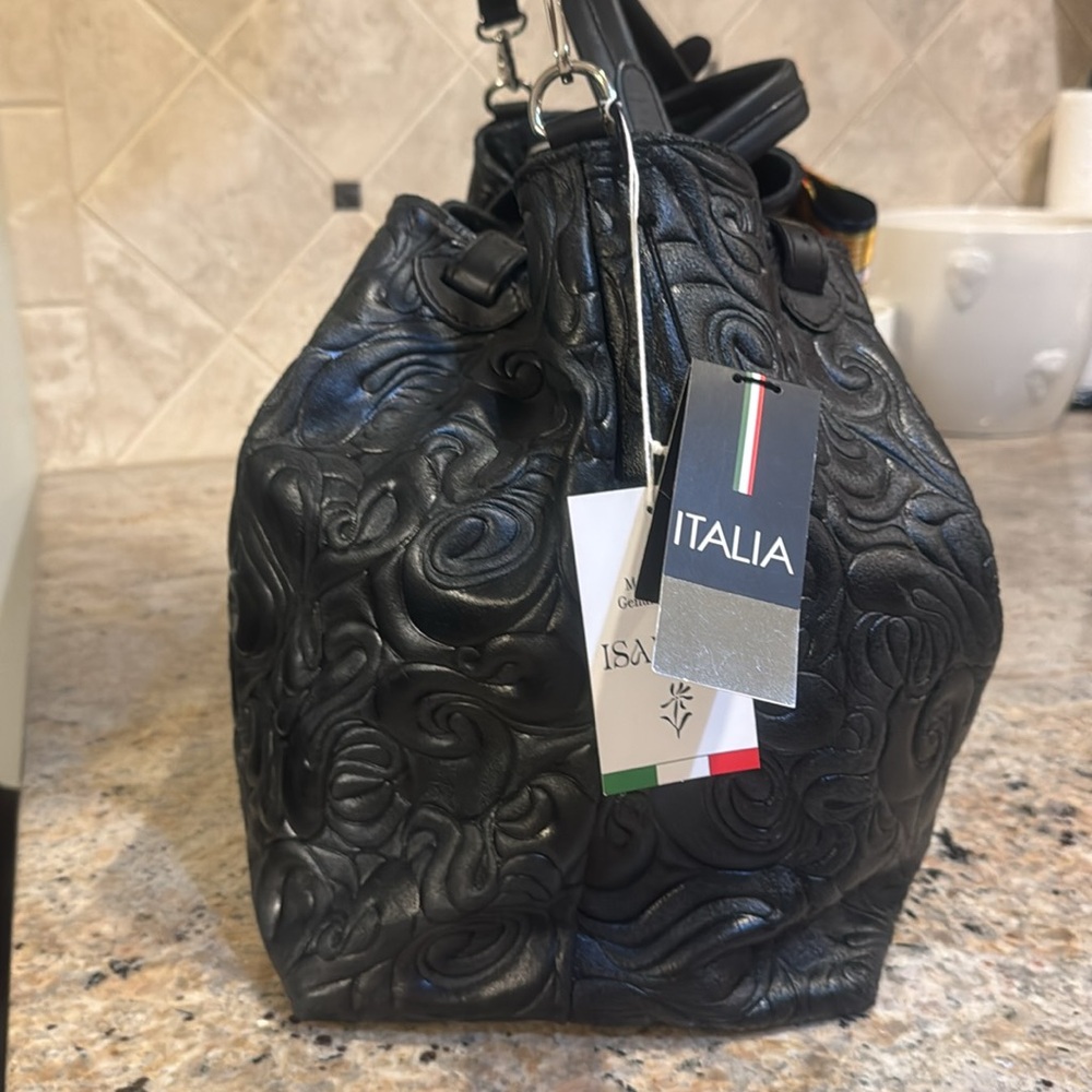 Elegant Black Embossed Italian Leather Extra-Large Tote with Twilly Accent - New - Picture 5 of 15